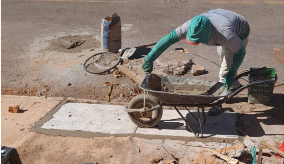 Bocas de lobo recebem reparos em diferentes pontos da Cidade Estrutural