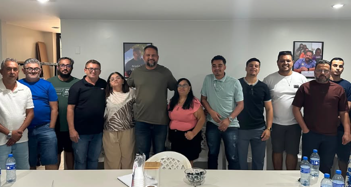 Gustavo Aires promove diálogo e escuta ativa no Distrito Federal