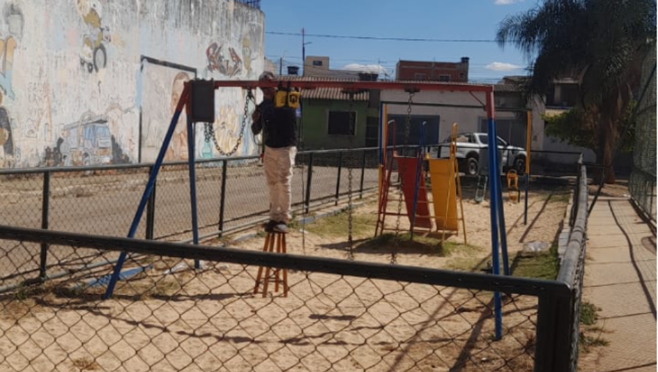 Parquinhos da Cidade Estrutural recebem manutenção