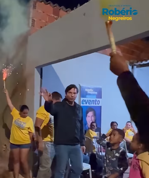 Deputado Robério Negreiros destaca investimentos de R$ 3 milhões em reunião com moradores da Estrutural