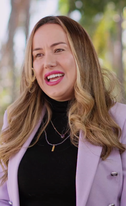 Renata D'Aguiar destaca trajetória de superação e reforça compromisso com a transformação social