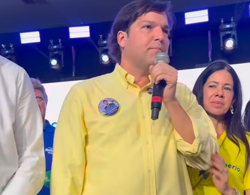 Deputado Róberio Negreiros oficializa candidatura à reeleição para deputado distrital no DF