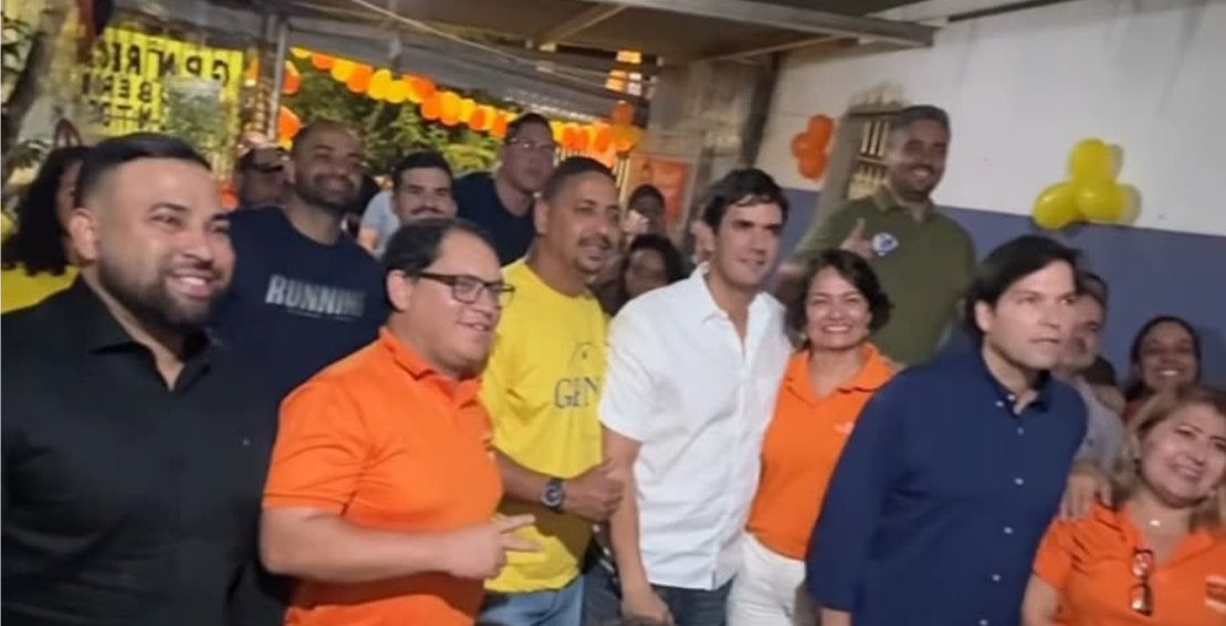 Mais de 100 pessoas participam de encontro com Rafael Prudente e Robério Negreiros no Recanto das Emas