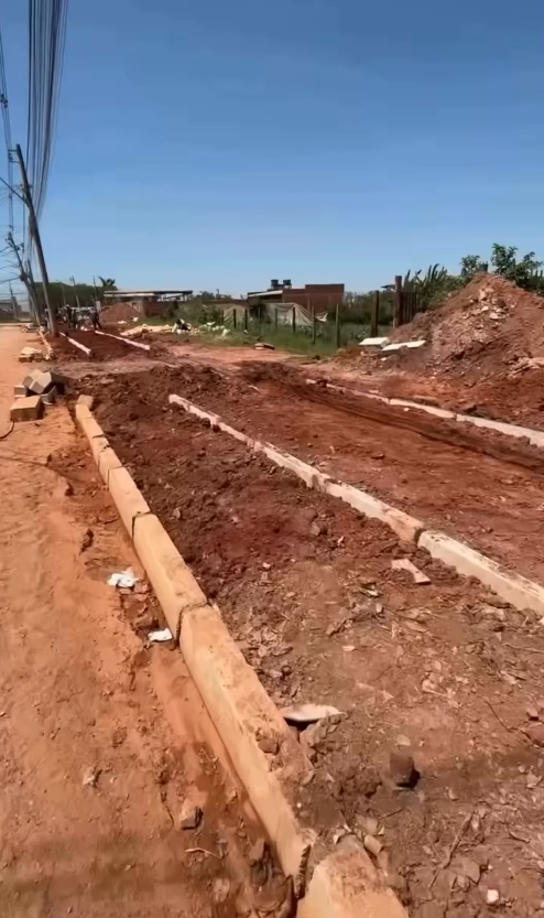 Obras de calçamento avançam na Cabeceira do Valo, na Cidade Estrutural