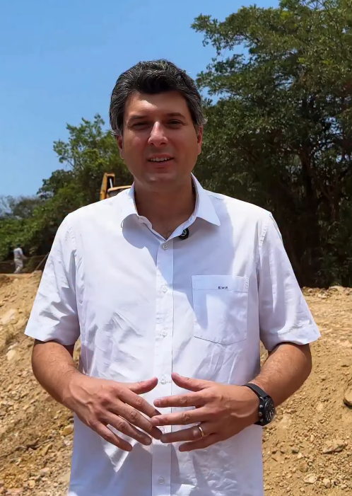 Eduardo Pedrosa acompanha reta final das obras após queda de ponte em Sobradinho dos Melos